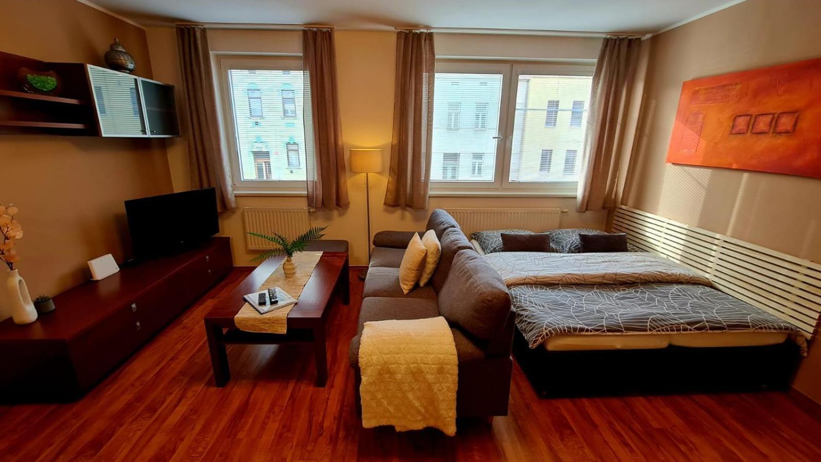 זנוימו Apartman P+Z מראה חיצוני תמונה